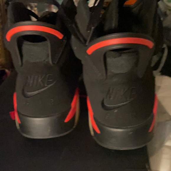 Men’s Jordan 6 Infrared - Picture 2 of 3